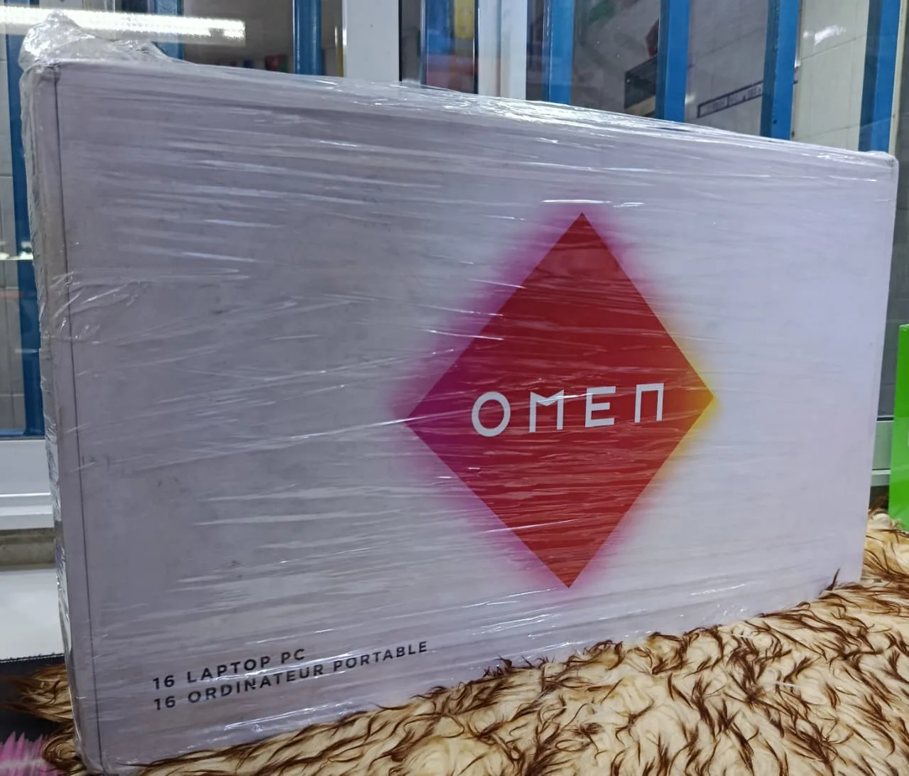 HP OMEN laptop enquiries — supplied product or packaging image 1