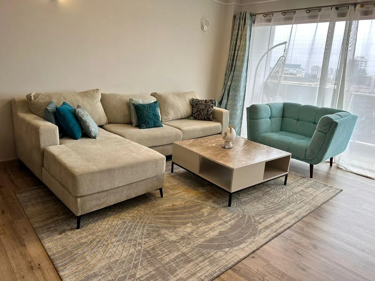 Chaise sofa